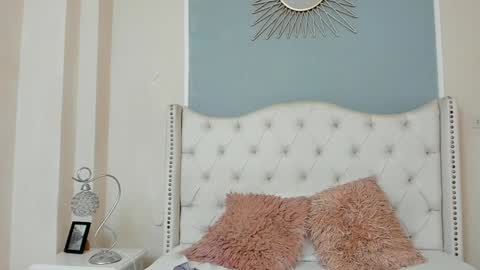 Ambar Colling online show from 3, 12, 2024