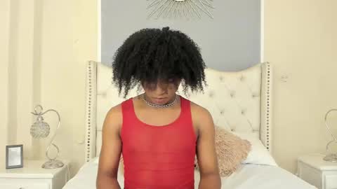 Ambar Colling online show from 13, 2, 2025