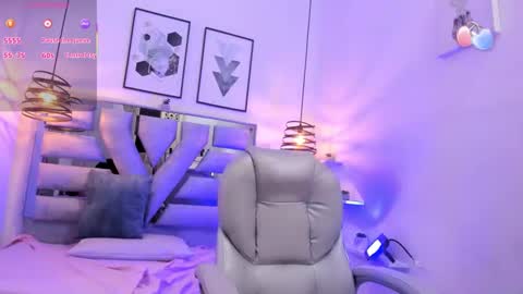 ambar_cullen online show from 13, 10, 2025