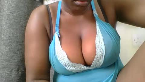 Mia online show from 24, 12, 2024