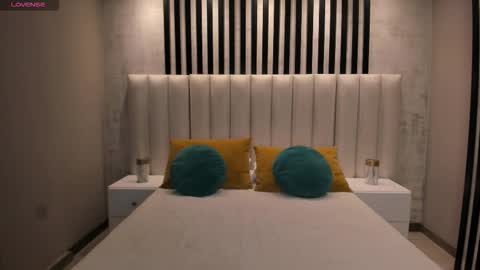 Ambar  online show from 13, 11, 2025