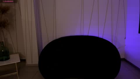 Ambar  online show from 15, 1, 2026