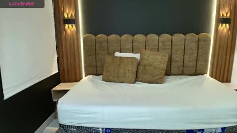 Snapshot of ambarlee_ chatting on 8, 3, 2026 AMBAR LEE online show from 8, 3, 2026