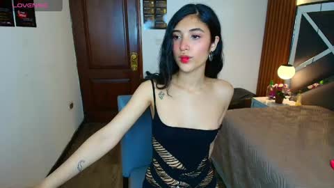 Ambar Ross online show from 16, 5, 2026