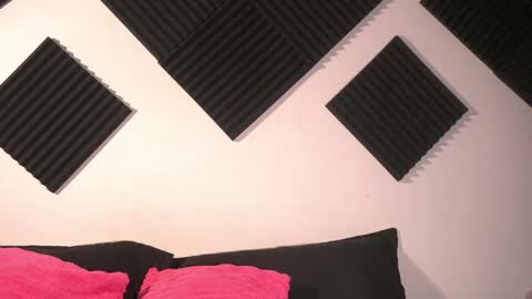 Amber online show from 10, 5, 2026