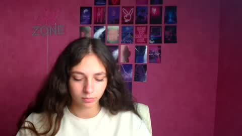 Amber online show from 6, 8, 2026