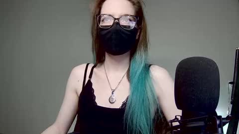 Snapshot of amber_candyfloss chatting on 5, 2, 2025 Amber non-nude model online show from 5, 2, 2025