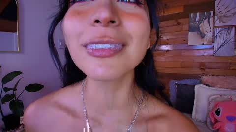 amber_curly online show from 5, 5, 2026