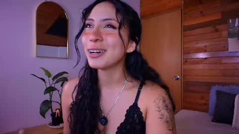 amber_curly online show from 24, 6, 2026