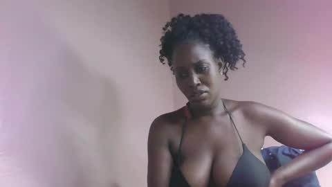 amber_cutie2 online show from 16, 12, 2025