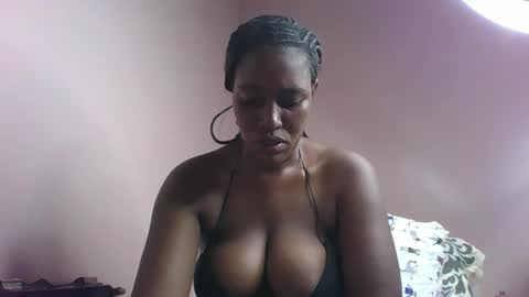 Snapshot of amber_cutie2 chatting on 3, 6, 2026 amber_cutie2 online show from 3, 6, 2026