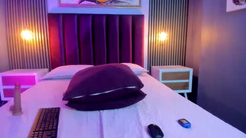 Snapshot of amber_saenz1 chatting on 19, 3, 2026 Sexy Amber online show from 19, 3, 2026