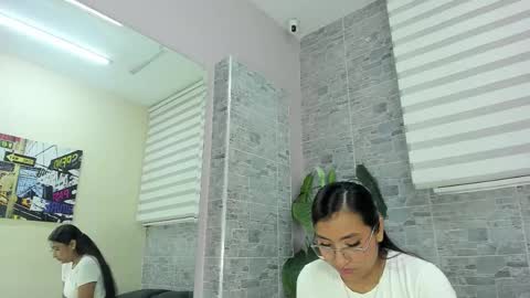 amberblazze online show from 21, 10, 2025