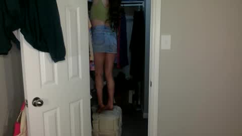 Snapshot of amberbunny1 chatting on 11, 11, 2025 Amber 3 online show from 11, 11, 2025