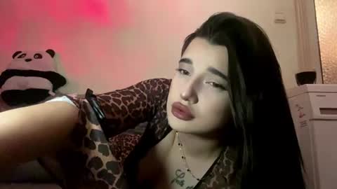 amberdeliz online show from 22, 7, 2026