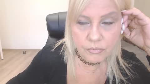 Snapshot of amberdoll4u chatting on 3, 2, 2026 Amber online show from 3, 2, 2026