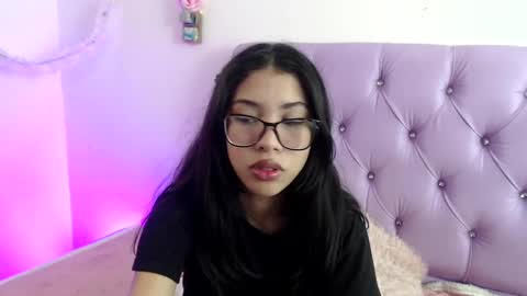 Amber Jeong online show from 26, 1, 2025