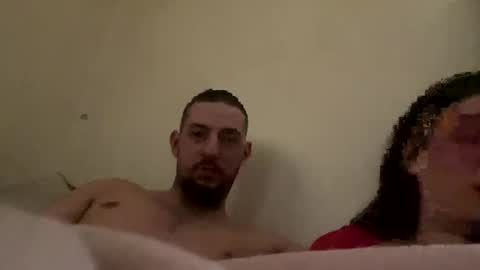 amberkni online show from 2, 4, 2026