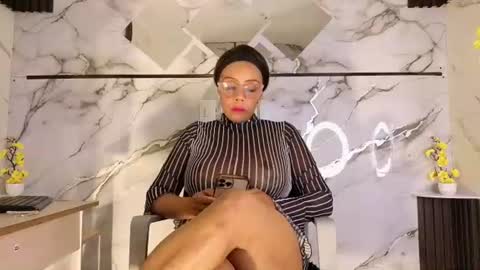   online show from 30, 6, 2026