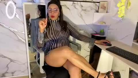   online show from 21, 7, 2026