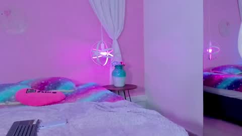 Amber online show from 10, 1, 2025