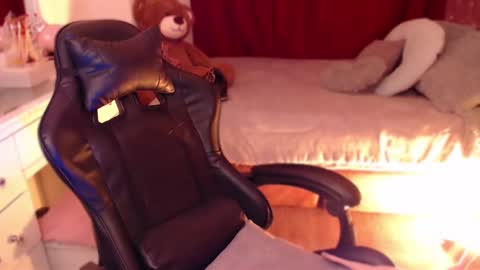 Amber  online show from 10, 1, 2025