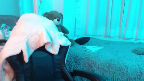 Amber  online show from 15, 2, 2025