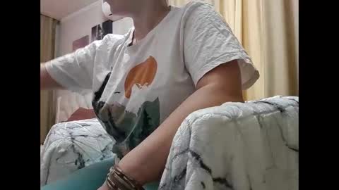 Snapshot of ambika_beauty chatting on 5, 1, 2026 Ambika beauty online show from 5, 1, 2026