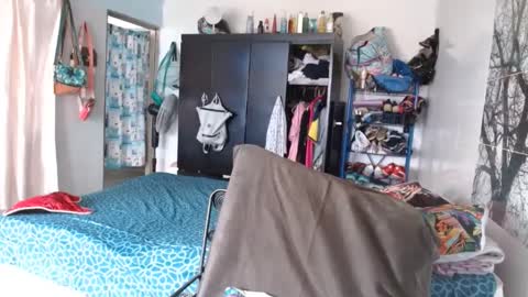 amelia  online show from 8, 3, 2025