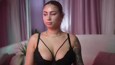  Amelia  online show from 7, 8, 2026