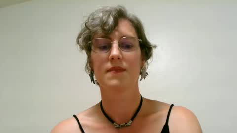 Snapshot of ameliaishka chatting on 21, 9, 2025 Ameliaishka online show from 21, 9, 2025