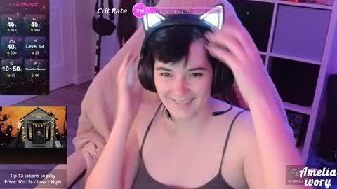 Snapshot of ameliaivory chatting on 31, 10, 2025 ameliaivory online show from 31, 10, 2025