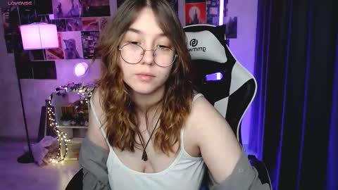 Snapshot of ameliameadd chatting on 15, 12, 2025 Amelia online show from 15, 12, 2025