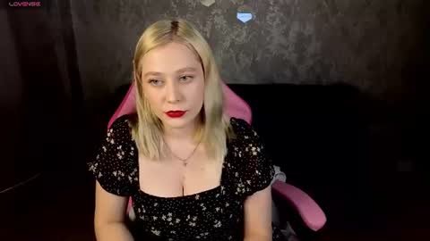Snapshot of ameliaxcandy chatting on 8, 7, 2026 Amelia online show from 8, 7, 2026