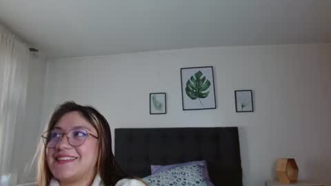 Amelie  online show from 10, 7, 2026