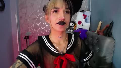 Snapshot of amelierouss chatting on 2, 10, 2025 AMELIEROUS .. see you tomorrow kisses online show from 2, 10, 2025