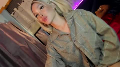 Snapshot of amelinckx chatting on 5, 2, 2025 amelinckx online show from 5, 2, 2025