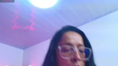 AMELY online show from 24, 10, 2025