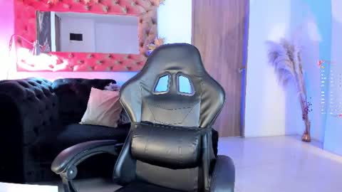          online show from 23, 6, 2026