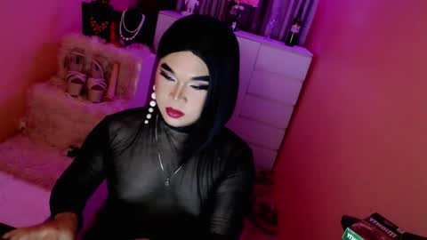 Queen Mireska online show from 16, 1, 2025