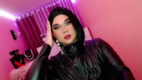 Queen Mireska online show from 5, 2, 2025