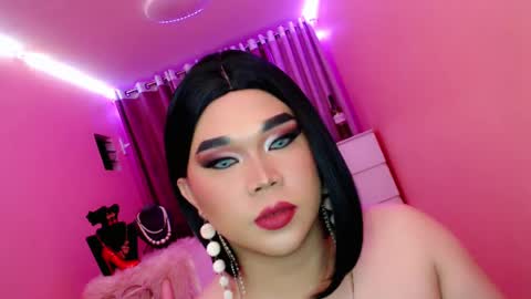 Queen Mireska online show from 5, 2, 2025