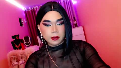 Queen Mireska online show from 23, 2, 2025