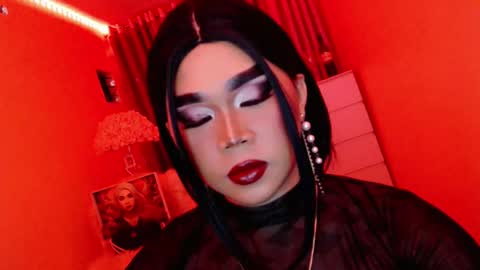 Queen Mireska online show from 12, 3, 2025