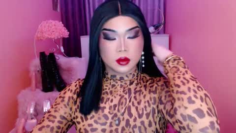 Queen Mireska online show from 24, 9, 2025