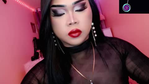 Queen Mireska online show from 20, 11, 2025