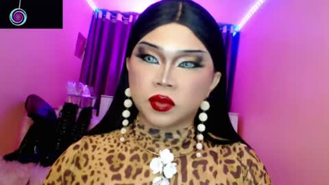 Queen Mireska online show from 10, 7, 2026