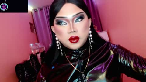 Queen Mireska online show from 24, 7, 2026