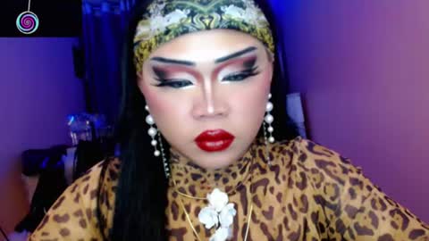 Queen Mireska online show from 28, 7, 2026