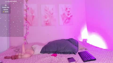 AmiiClark  online show from 2, 7, 2026